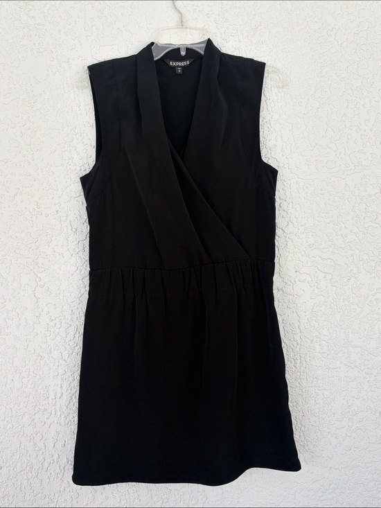 Express Dresses & Skirts - Express Black Sleeveless Faux-Wrap lined  Dress size M